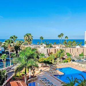 https://borinquen-private-homes.in-canary-islands.com