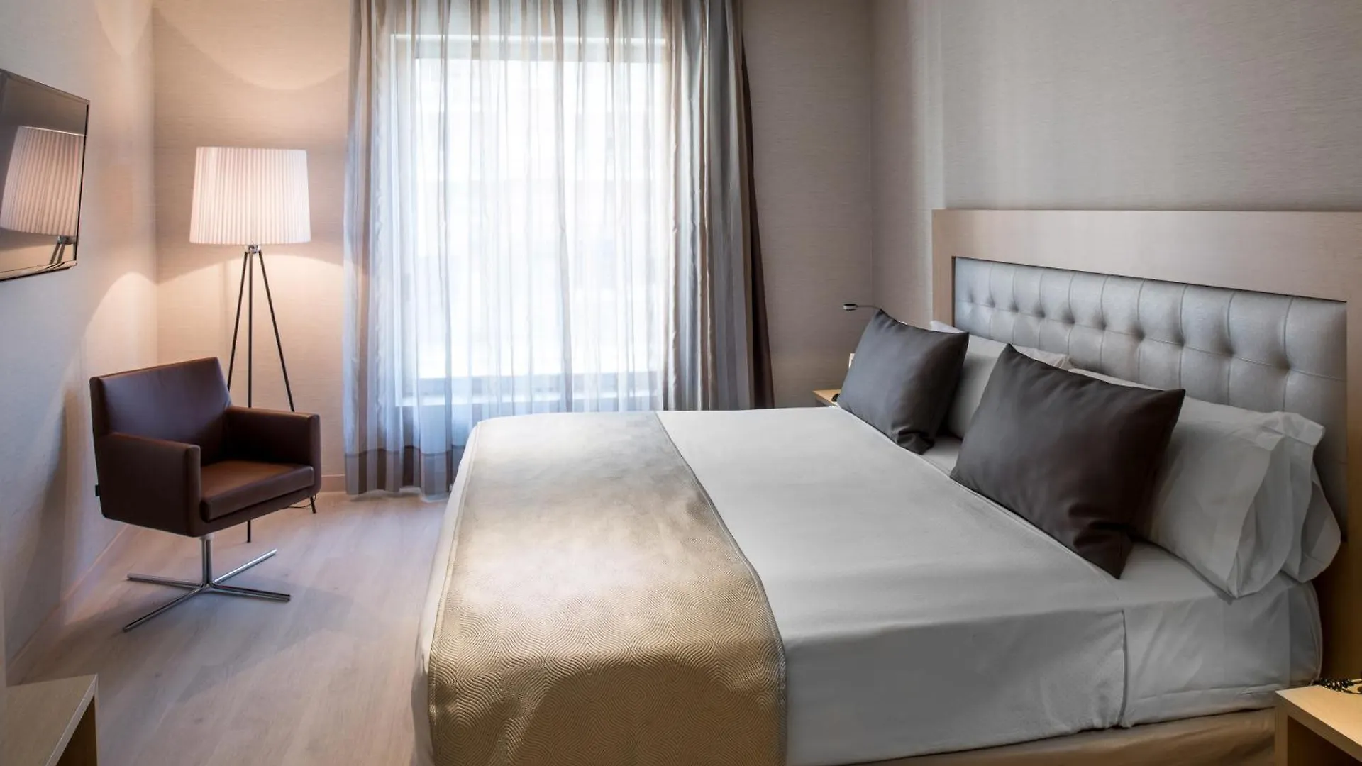 Hotel Catalonia Sagrada Familia Barcellona 3*,  Spagna
