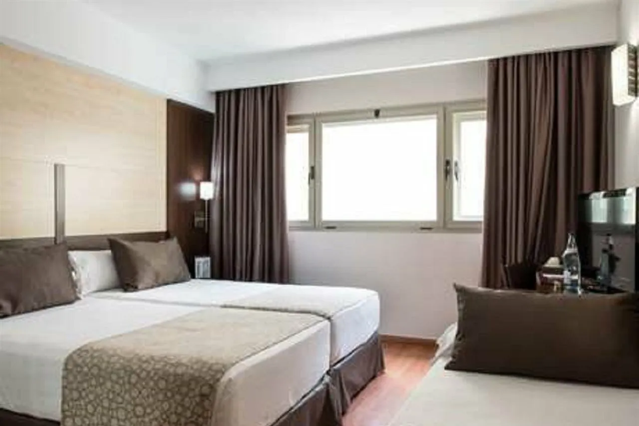 Hotel Catalonia Sagrada Familia Barcellona 3*,  Spagna