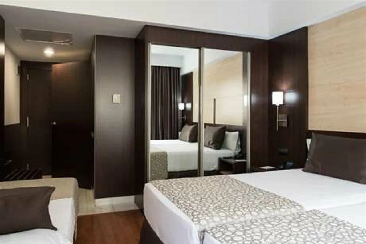 Catalonia Sagrada Familia Hotel Barcelona 3*,